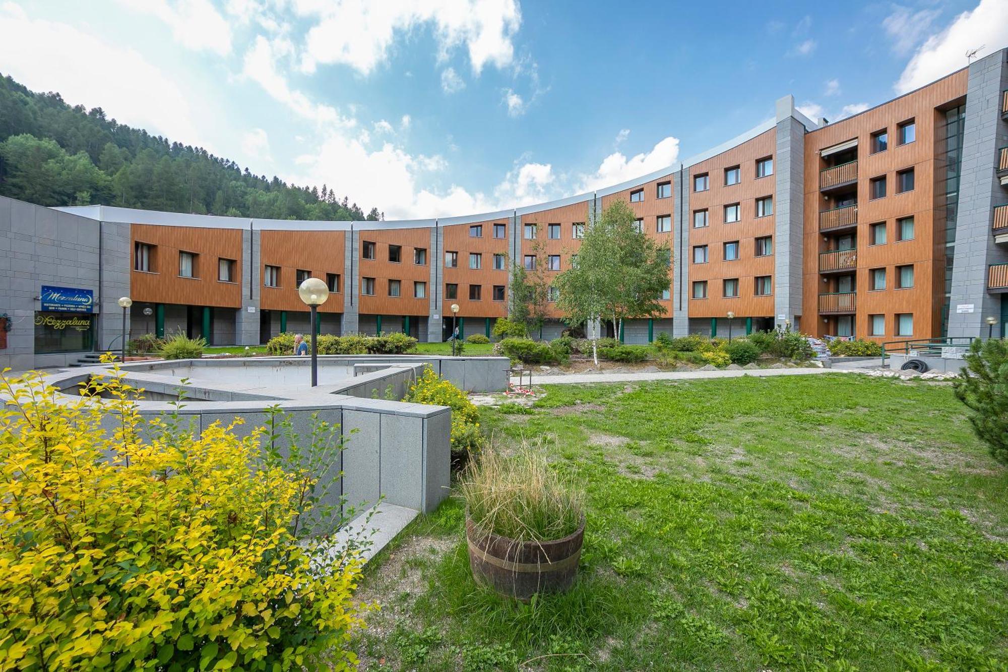 La Marmotta Campo Smith On The Ski Slope - Happy Rentals Bardonecchia Esterno foto