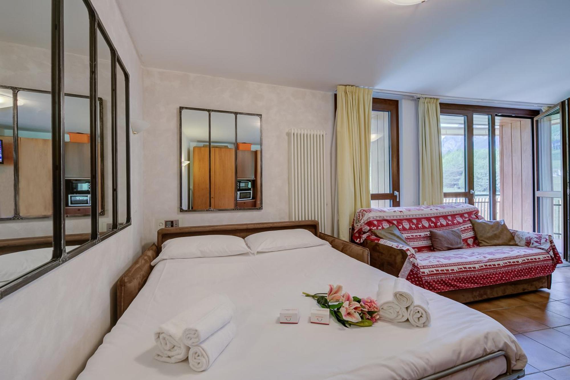 La Marmotta Campo Smith On The Ski Slope - Happy Rentals Bardonecchia Esterno foto